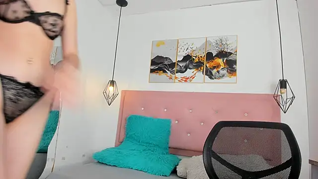 kiara  white1 online show from 02-18-26, 10:06