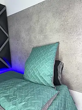 Lucian-greyy online show from 02-24-26, 04:10