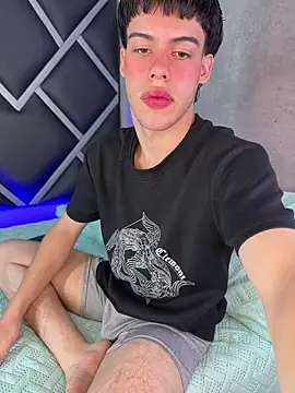 Lucian-greyy online show from 03-04-26, 03:56