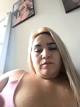 Snapshot of violet-grey chatting on 02-22-26, 03:54 violet-grey online show from 02-22-26, 03:54