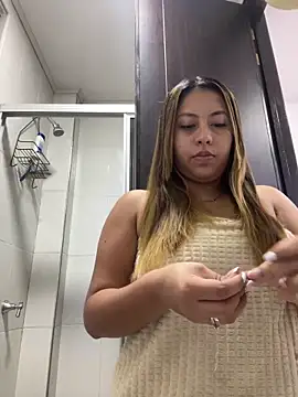 Emiily joee  online show from 04-05-26, 09:56