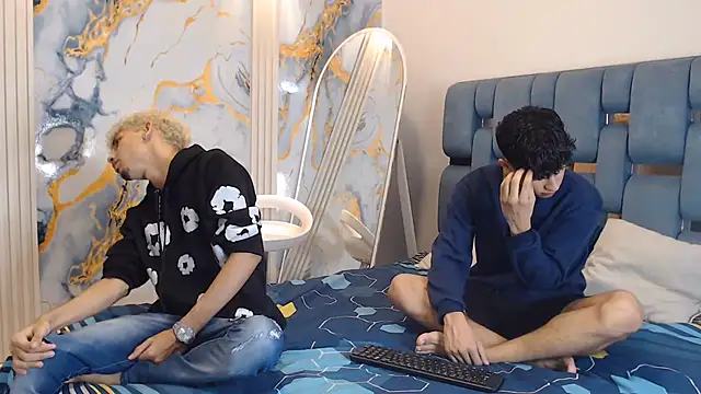 YOUNG BOYS HELL online show from 05-22-26, 01:24