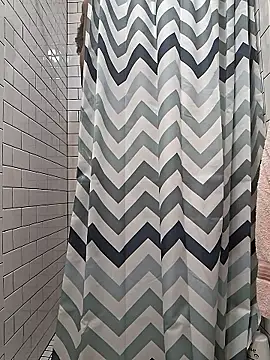 Snapshot of Cinnamonbunn chatting on 02-16-26, 08:27 Cinnamonbunn online show from 02-16-26, 08:27