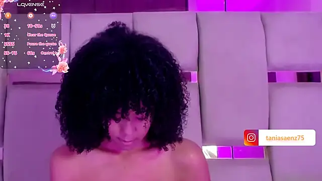 Snapshot of Tania_Saen chatting on 02-21-26, 06:53 Tania Saen online show from 02-21-26, 06:53