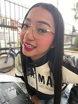 Daniela Pink online show from 05-25-26, 11:16