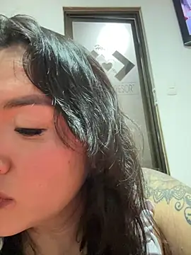 lilu 69 online show from 03-15-26, 07:25