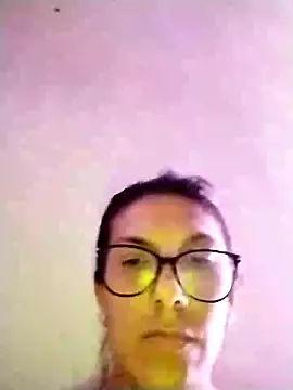 Snapshot of Silreinadorada chatting on 03-03-26, 03:23 Silreinadorada online show from 03-03-26, 03:23