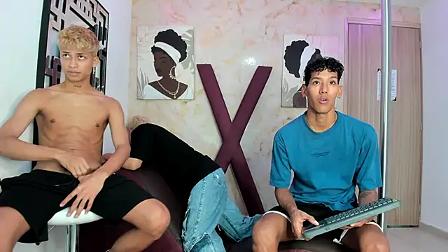 GREEN BOYS online show from 03-29-26, 05:07