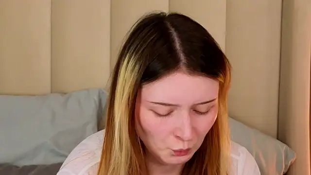 AlyssFrost online show from 07-07-26, 03:09