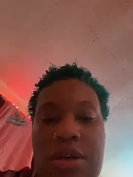 Snapshot of Blasiandoll2222 chatting on 02-17-26, 01:46 Blasiandoll2222 online show from 02-17-26, 01:46