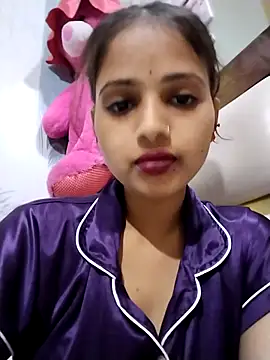 Snapshot of samayra1144 chatting on 04-21-26, 02:45 samayra1144 online show from 04-21-26, 02:45