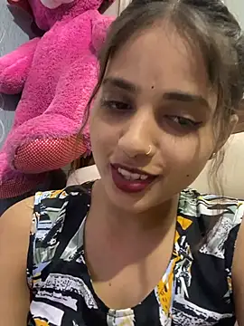 samayra1144 online show from 06-18-26, 02:54
