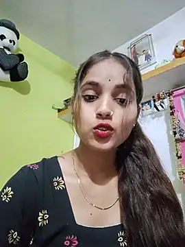 samayra1144 online show from 07-10-26, 05:48