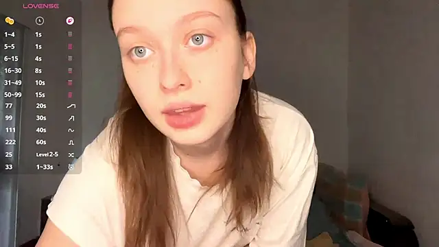 Snapshot of LoryMusetti chatting on 02-21-26, 02:29 LoryMusetti online show from 02-21-26, 02:29