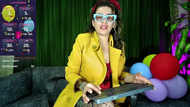 oriana thomson01 online show from 04-09-26, 06:19