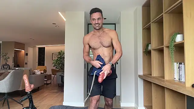 Snapshot of rigoavela chatting on 02-24-26, 07:01 rigoavela online show from 02-24-26, 07:01