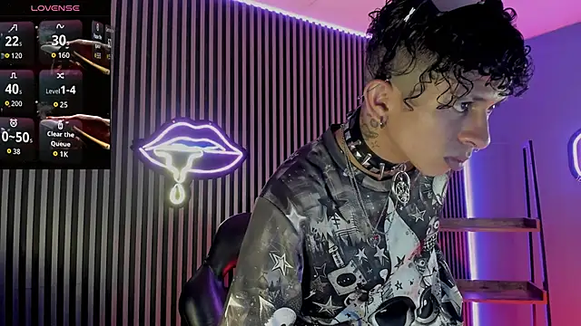 Maximoking26 online show from 03-31-26, 04:13