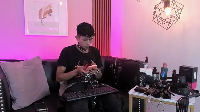 Maximoking26 online show from 07-04-26, 03:35