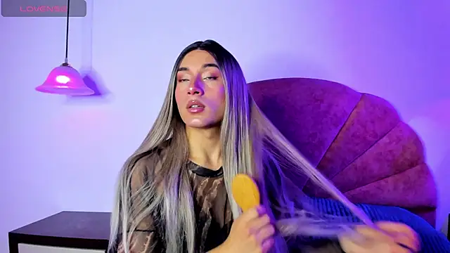 Snapshot of brihanna-young chatting on 03-03-26, 12:44 brihanna-young online show from 03-03-26, 12:44