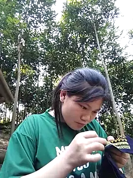 Snapshot of Baby_flower_1 chatting on 02-21-26, 08:04 Baby flower 1 online show from 02-21-26, 08:04