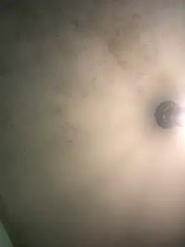 Snapshot of candysex123 chatting on 03-12-26, 05:52 candysex123 online show from 03-12-26, 05:52