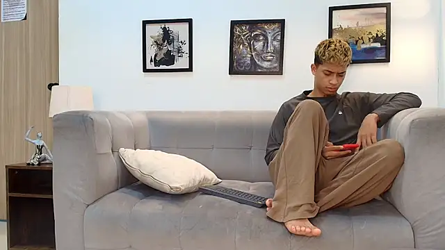 GOLD BOYS online show from 05-24-26, 07:24