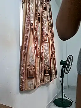 Queen Saara online show from 03-23-26, 12:31