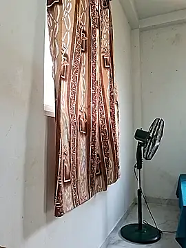 Queen Saara online show from 03-30-26, 09:32