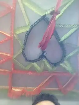 Snapshot of harryxxx82 chatting on 04-11-26, 01:21 harryxxx82 online show from 04-11-26, 01:21