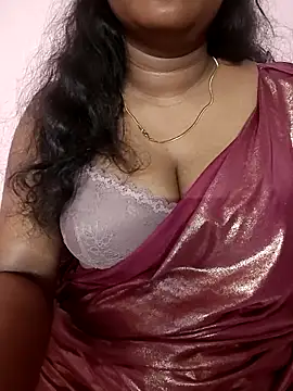 Snapshot of Sravani_ chatting on 03-02-26, 09:32 Sravani online show from 03-02-26, 09:32