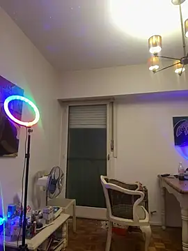 FrutillitaXX online show from 04-06-26, 12:19