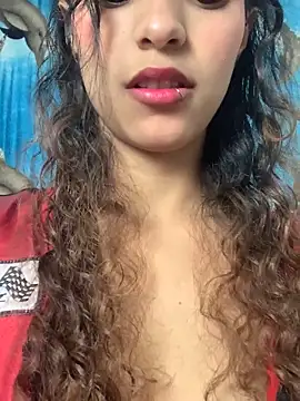 Snapshot of soffii-estrella chatting on 03-03-26, 07:36 soffii-estrella online show from 03-03-26, 07:36