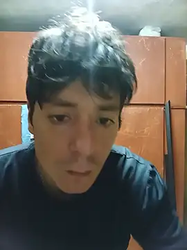 Tukutwo online show from 05-18-26, 03:02