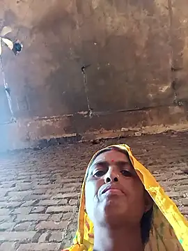 Snapshot of Hot_re83 chatting on 03-02-26, 07:15 Hot re83 online show from 03-02-26, 07:15