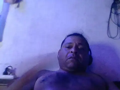 Snapshot of DesexedCooler chatting on 06-19-26, 12:48 DesexedCooler online show from 06-19-26, 12:48