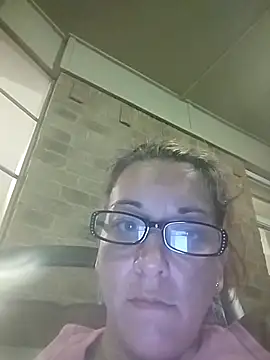 MissBella0969 online show from 04-13-26, 02:06