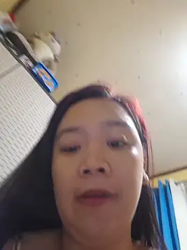 Snapshot of Polished_Princess chatting on 02-25-26, 01:04 Polished Princess online show from 02-25-26, 01:04