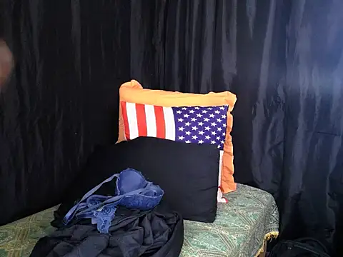 Snapshot of indianicon23 chatting on 02-27-26, 06:35 indianicon23 online show from 02-27-26, 06:35