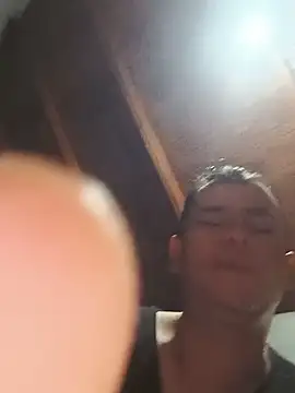 Ale-Vargas94 online show from 06-10-26, 04:12