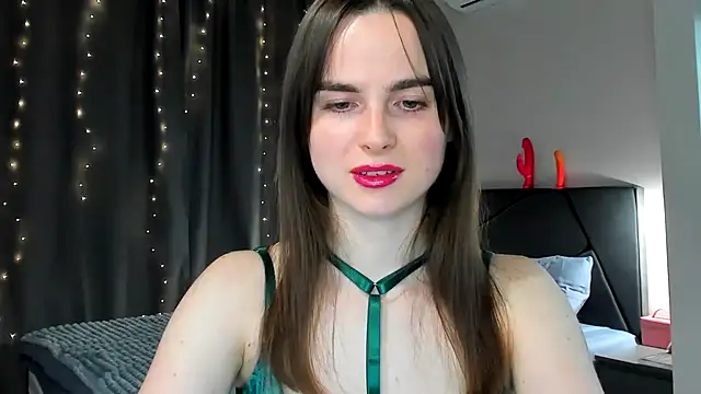 megann fox2 online show from 03-22-26, 05:05