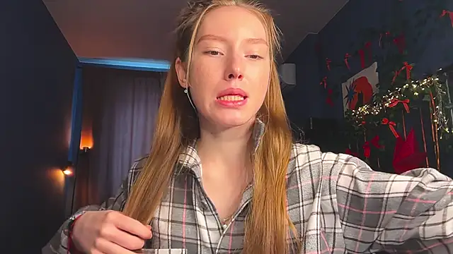 Snapshot of Anna_Kare chatting on 03-04-26, 09:15 Anna Kare online show from 03-04-26, 09:15