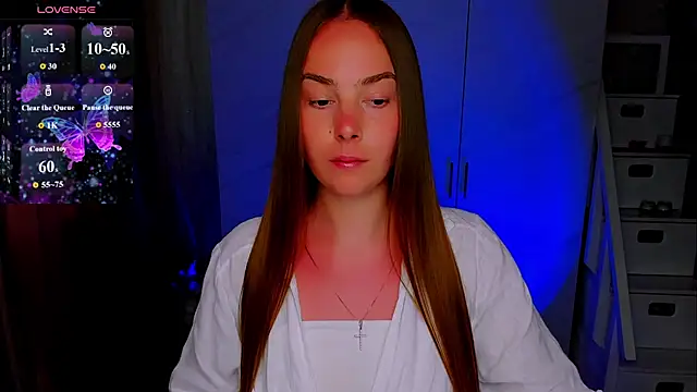 Snapshot of Maddy_Wood_ chatting on 06-22-26, 10:23 Maddy Wood online show from 06-22-26, 10:23