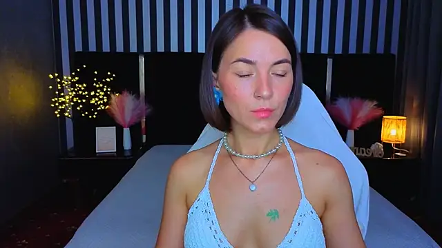 GracefulMichelle online show from 06-28-26, 07:09
