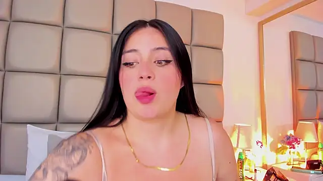 Snapshot of annybentleii chatting on 02-26-26, 07:35 annybentleii online show from 02-26-26, 07:35