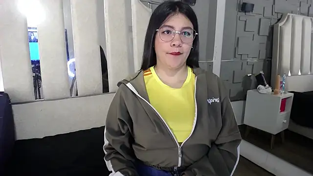 Snapshot of belen_green chatting on 06-17-26, 11:01 belen green online show from 06-17-26, 11:01