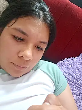 Snapshot of belen_green chatting on 07-16-26, 01:11 belen green online show from 07-16-26, 01:11