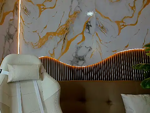 Snapshot of SilkNyx chatting on 02-26-26, 02:05 SilkNyx online show from 02-26-26, 02:05