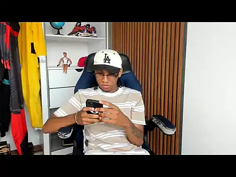 Snapshot of yandi_hot chatting on 03-02-26, 02:13 yandi hot online show from 03-02-26, 02:13