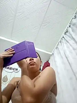 Snapshot of babyboom1 chatting on 02-19-26, 12:01 babyboom1 online show from 02-19-26, 12:01