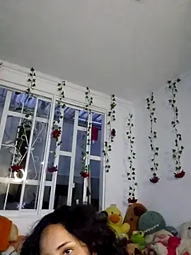 Snapshot of IncognitoLive1 chatting on 02-27-26, 11:27 IncognitoLive1 online show from 02-27-26, 11:27